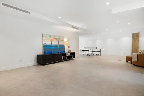 Villa i Marbella, Malaga, Marbella - € 3.450.000 | Ref: ALM5126935 - foto 32